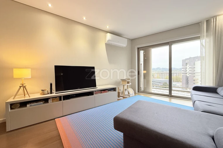 Apartamento T4 para Venda em Antas e Abade de Vermoim Foto 15