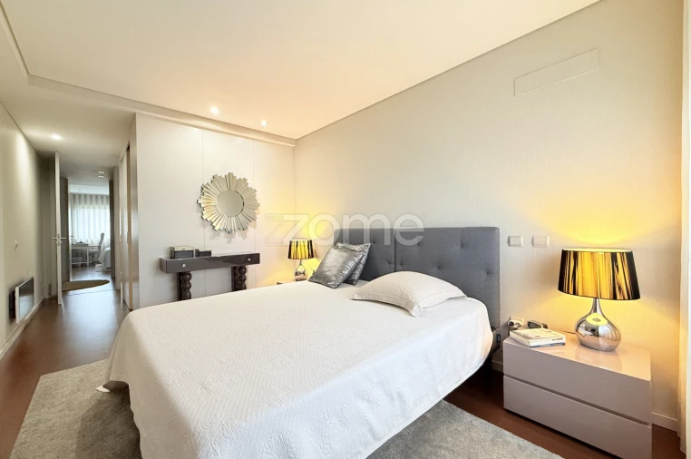 Apartamento T4 para Venda em Antas e Abade de Vermoim Foto 27