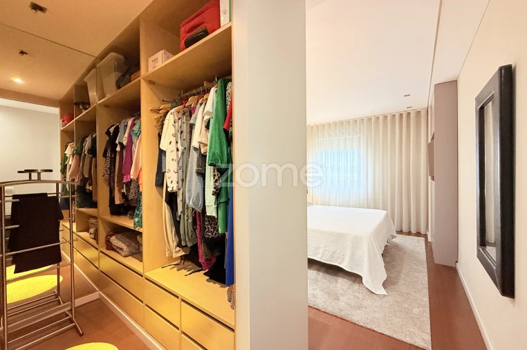 Apartamento T4 para Venda em Antas e Abade de Vermoim Foto 30