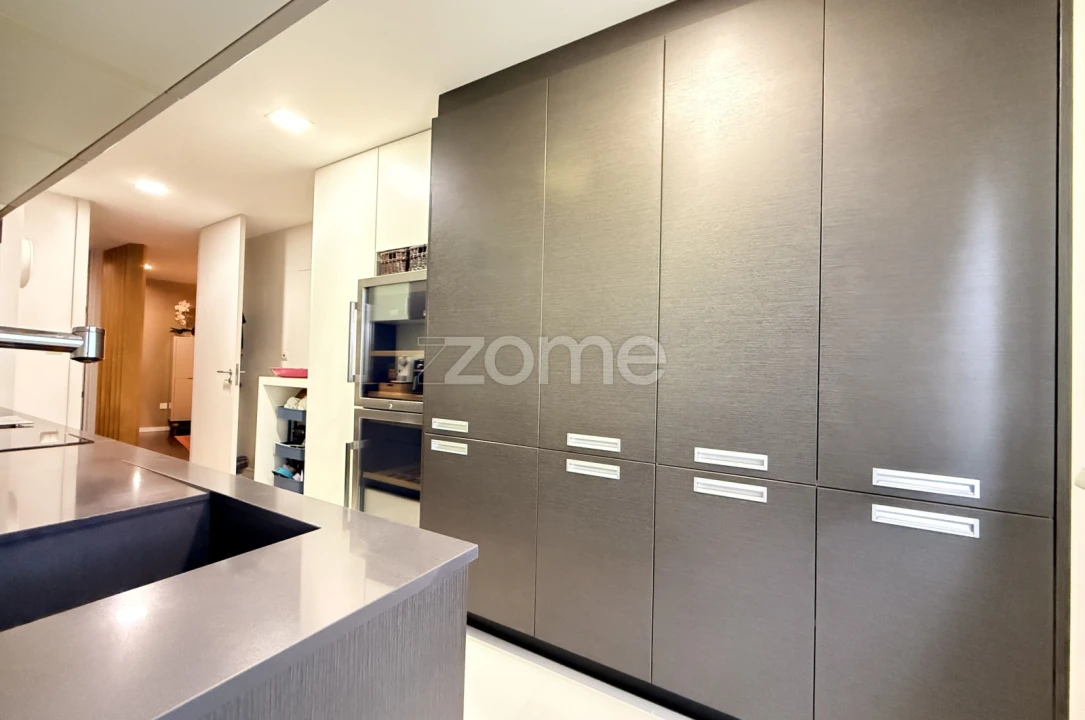 Apartamento T4 para Venda em Antas e Abade de Vermoim Foto 21