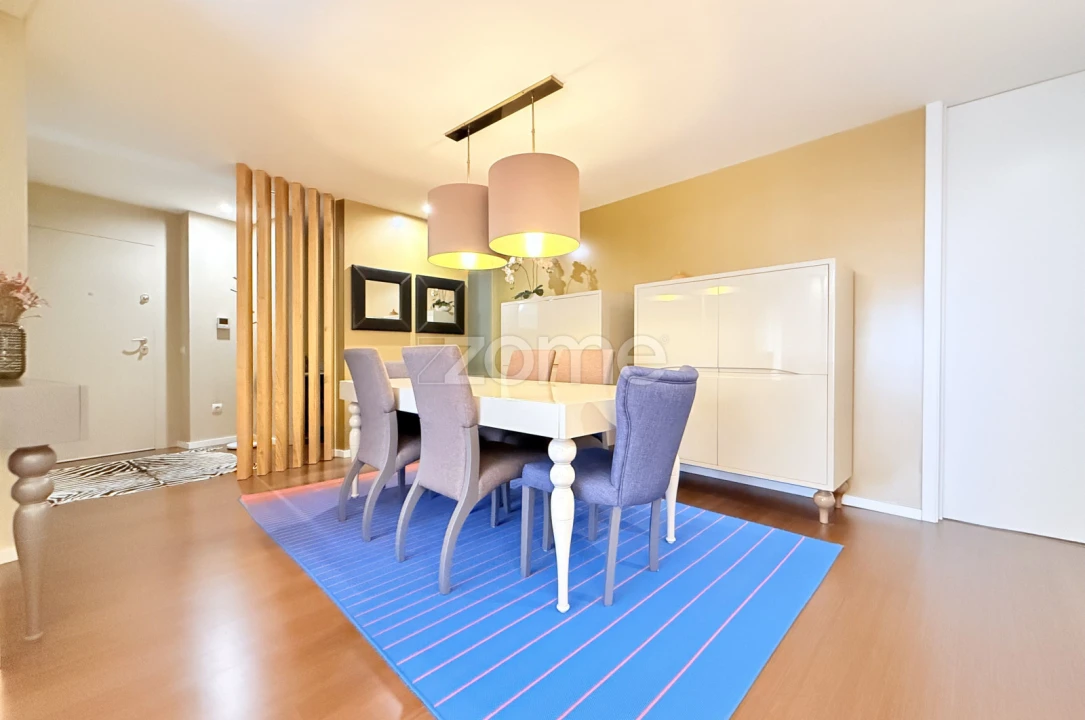 Apartamento T4 para Venda em Antas e Abade de Vermoim Foto 7