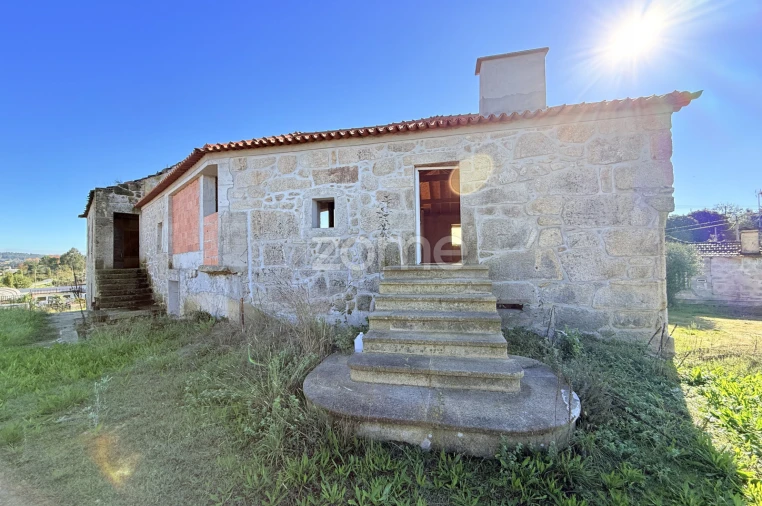 Moradia T3 para Venda em Gondifelos, Cavalões e Outiz Foto 20