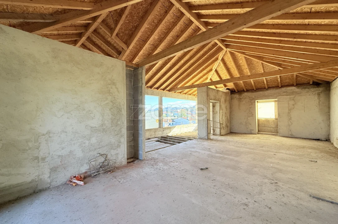 Moradia T3 para Venda em Gondifelos, Cavalões e Outiz Foto 5