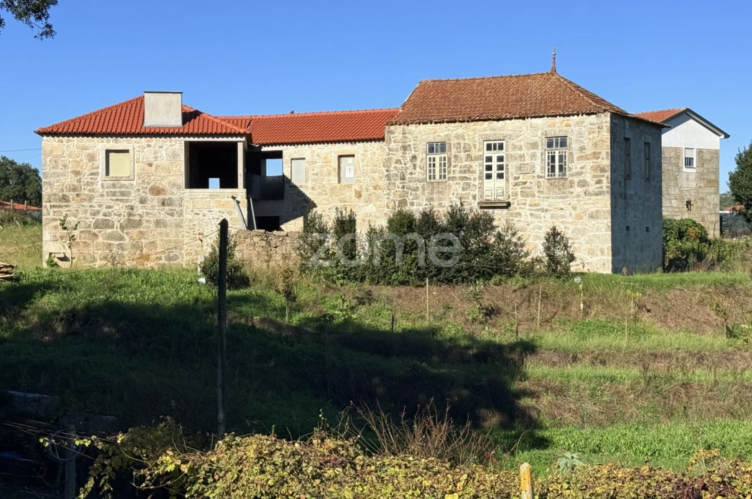 Moradia T3 para Venda em Gondifelos, Cavalões e Outiz Foto 33