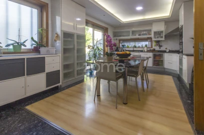 Moradia T4 para Venda em São Vitor (Braga)
