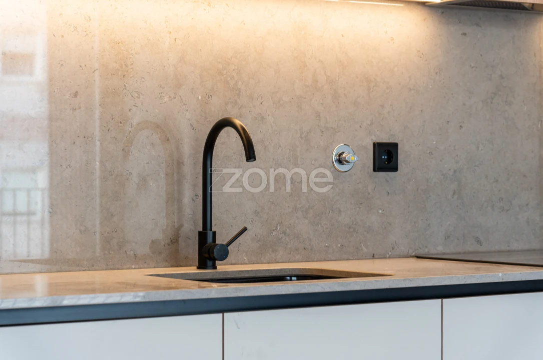 Apartamento T1 para Venda em Vilar de Andorinho Foto 7