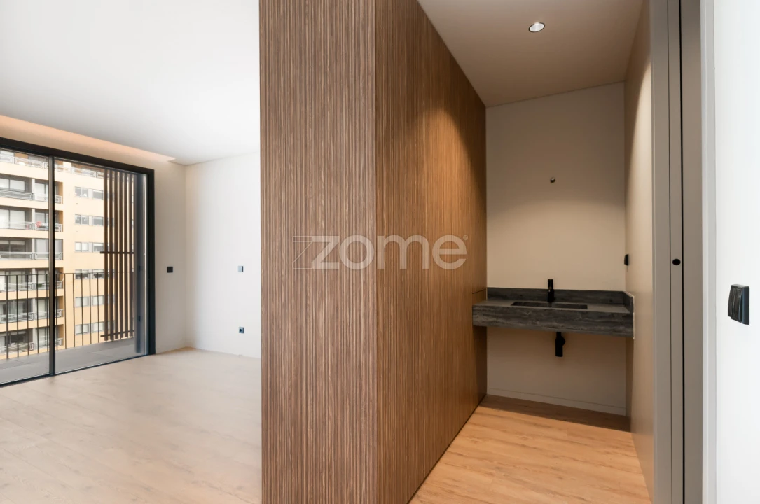 Apartamento T1 para Venda em Vilar de Andorinho Foto 10