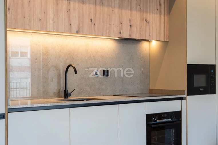 Apartamento T1 para Venda em Vilar de Andorinho Foto 6