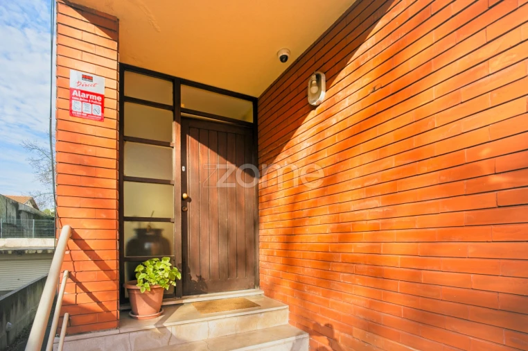 Apartamento T4 para Venda em Ramalde Foto 4