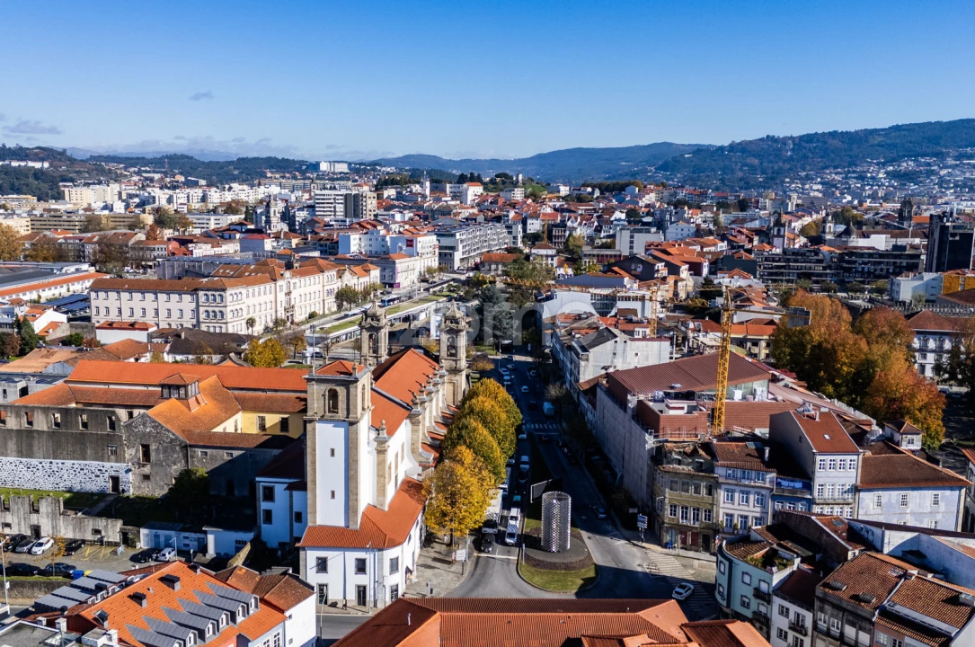 Negócio para Arrendamento em Braga (Maximinos, Sé e Cividade) Foto 18