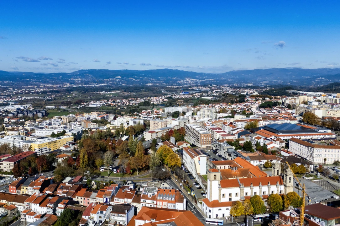 Negócio para Arrendamento em Braga (Maximinos, Sé e Cividade) Foto 19