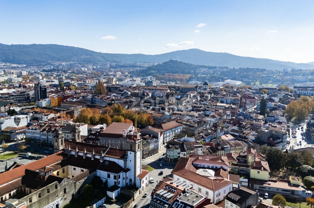 Negócio para Arrendamento em Braga (Maximinos, Sé e Cividade) Foto 21