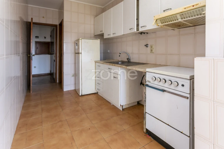 Apartamento T2 para Venda em Azurara Foto 7
