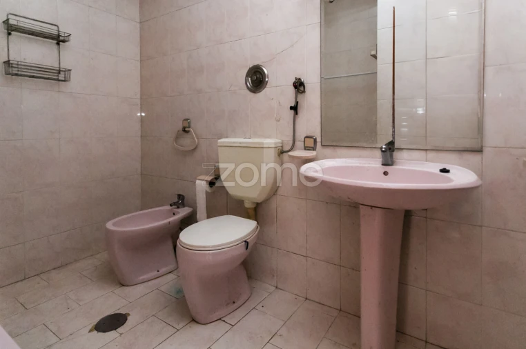 Apartamento T2 para Venda em Azurara Foto 21