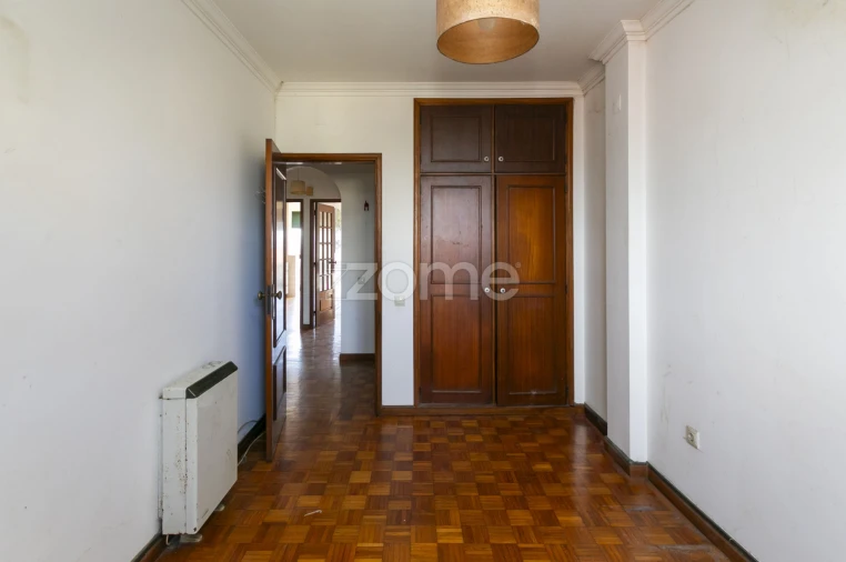 Apartamento T2 para Venda em Azurara Foto 16