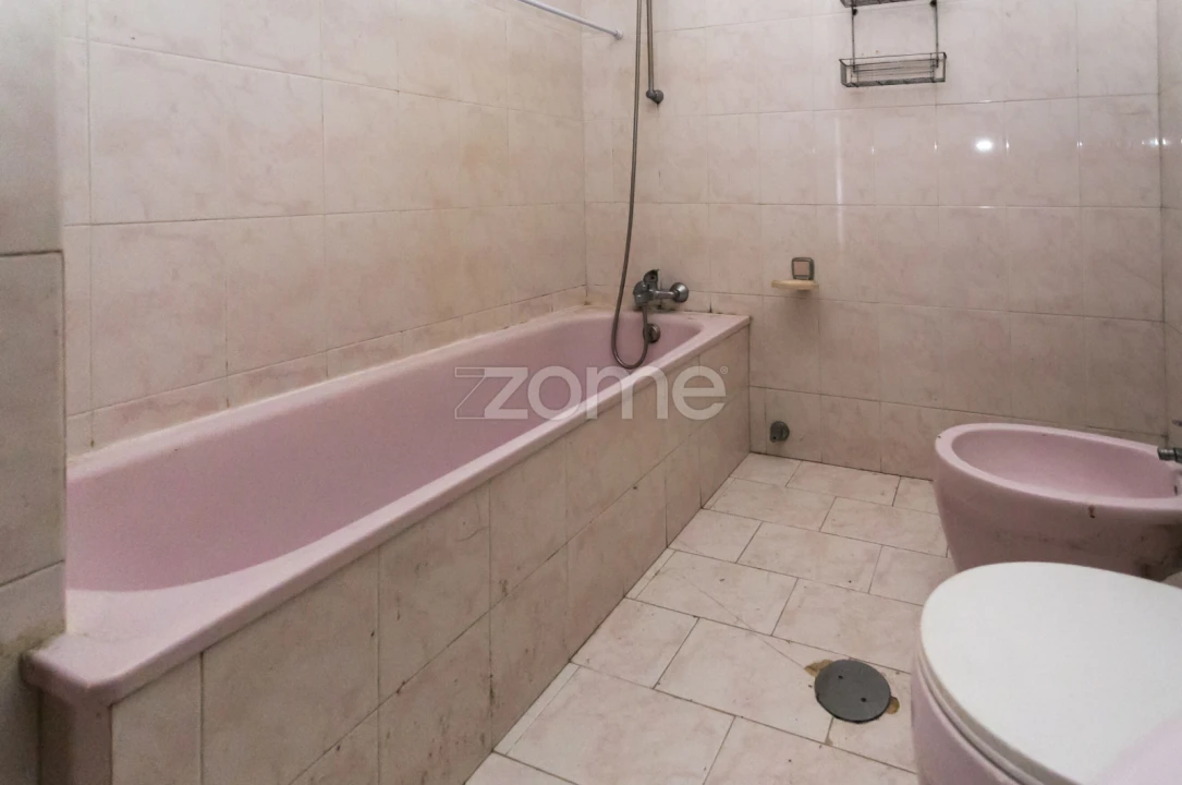 Apartamento T2 para Venda em Azurara Foto 20