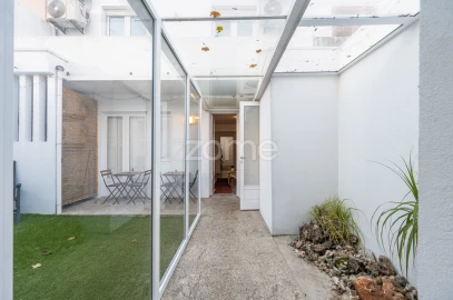 Moradia T6 para Venda em Paranhos