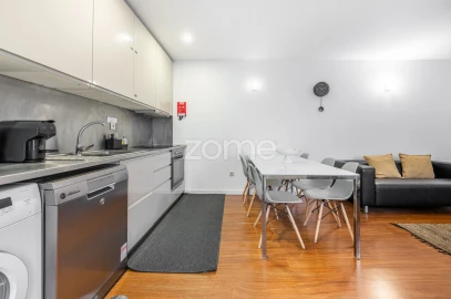 Moradia T6 para Venda em Paranhos