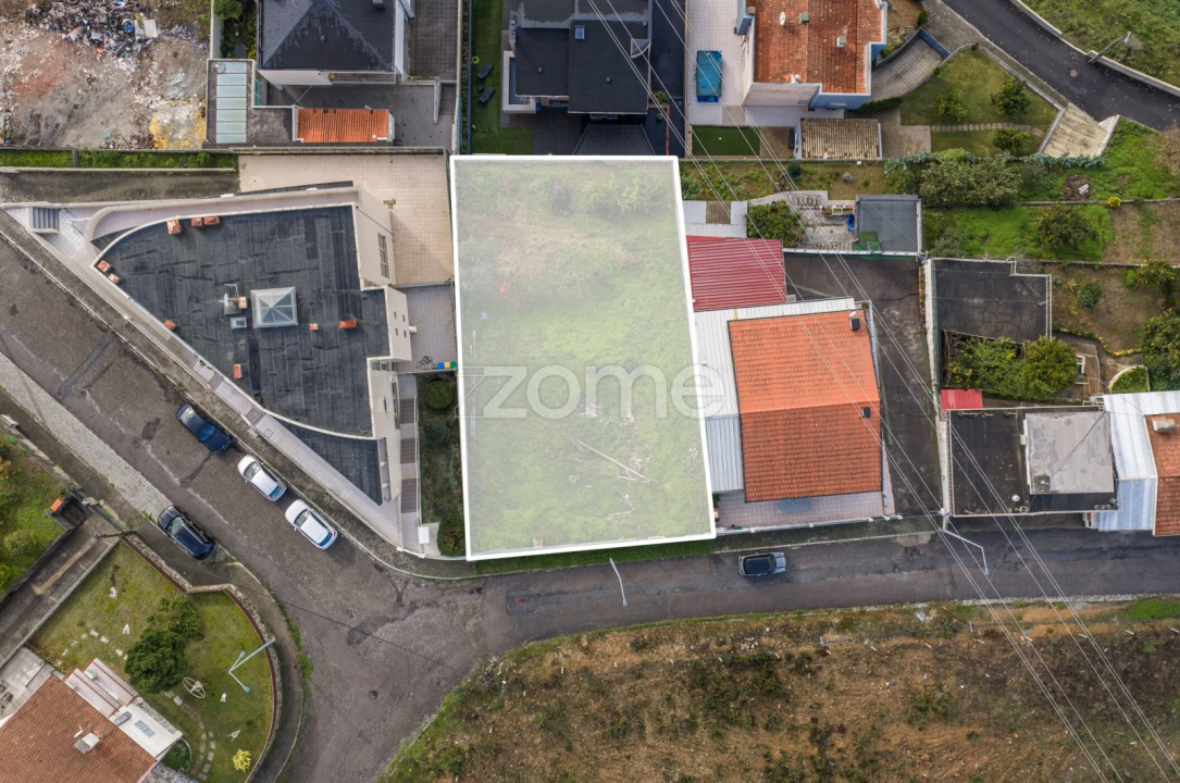 Terreno para Venda em Pedroso e Seixezelo Foto 2