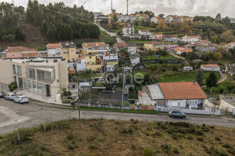 Terreno para Venda em Pedroso e Seixezelo Foto 6