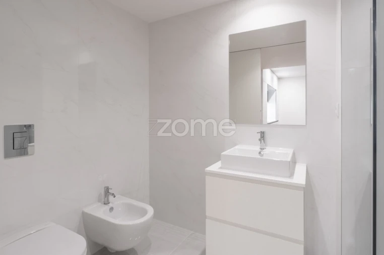 Apartamento T1 para Arrendamento em Santa Marinha e São Pedro da Afurada Foto 15