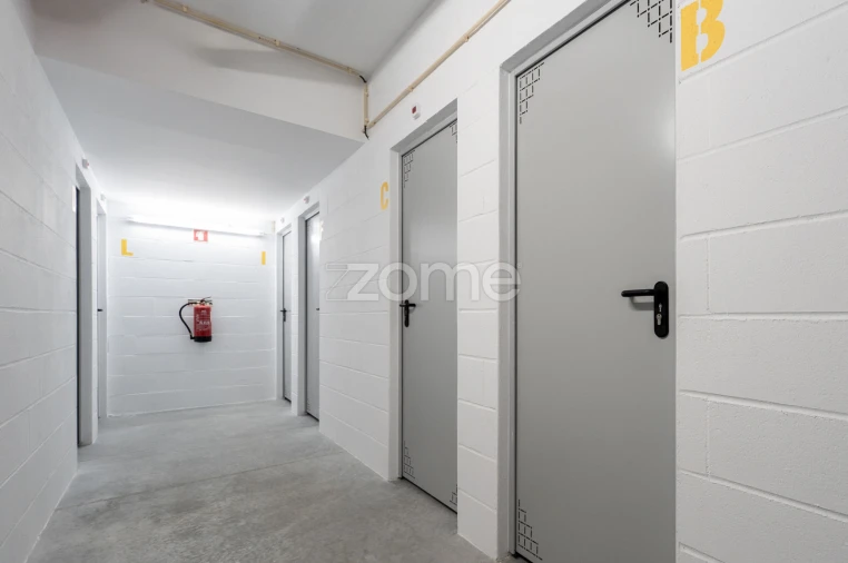 Apartamento T1 para Arrendamento em Santa Marinha e São Pedro da Afurada Foto 20