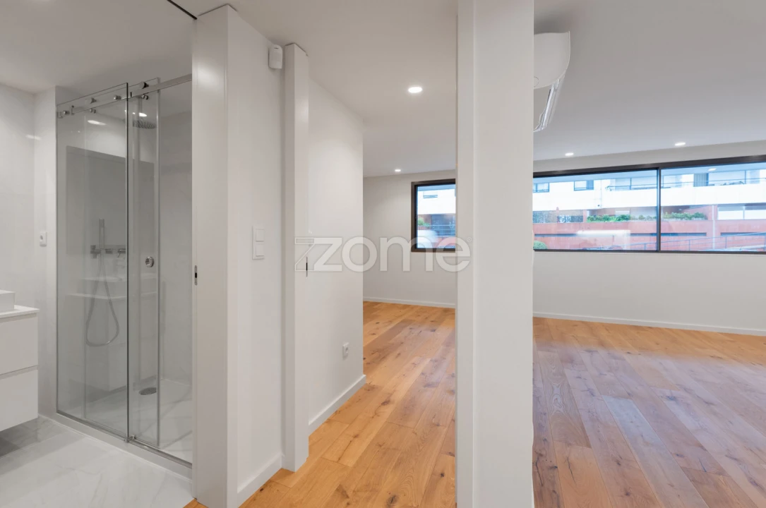 Apartamento T1 para Arrendamento em Santa Marinha e São Pedro da Afurada Foto 9