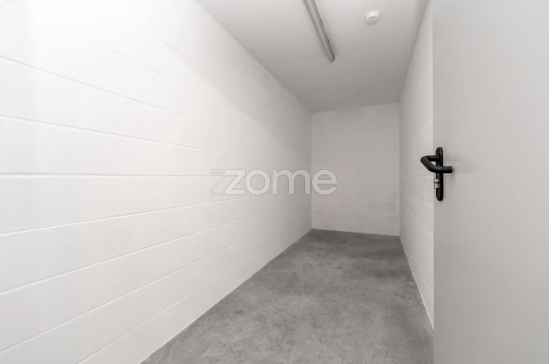 Apartamento T1 para Arrendamento em Santa Marinha e São Pedro da Afurada Foto 21