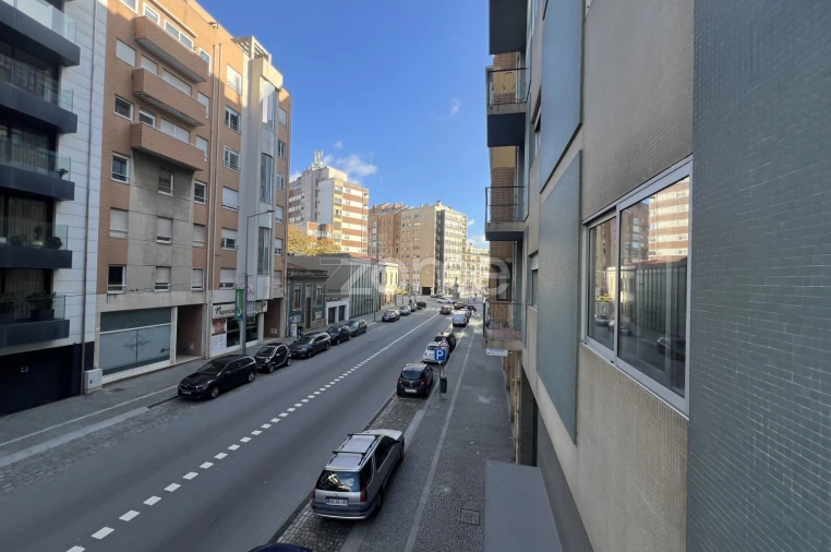 Apartamento T2 para Arrendamento em Matosinhos e Leça da Palmeira Foto 2