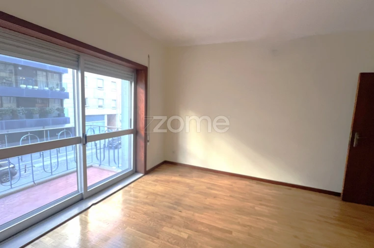 Apartamento T2 para Arrendamento em Matosinhos e Leça da Palmeira Foto 10