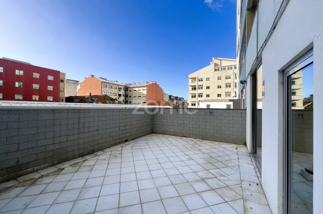 Apartamento T2 para Arrendamento em Matosinhos e Leça da Palmeira Foto 3