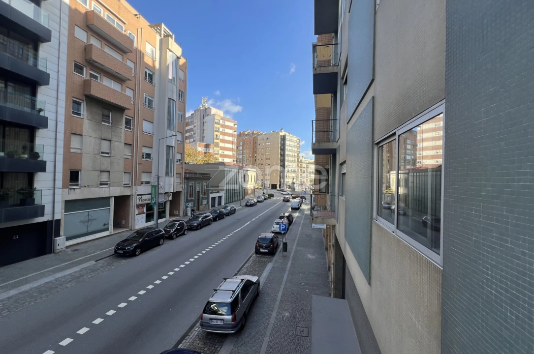 Apartamento T2 para Arrendamento em Matosinhos e Leça da Palmeira Foto 2