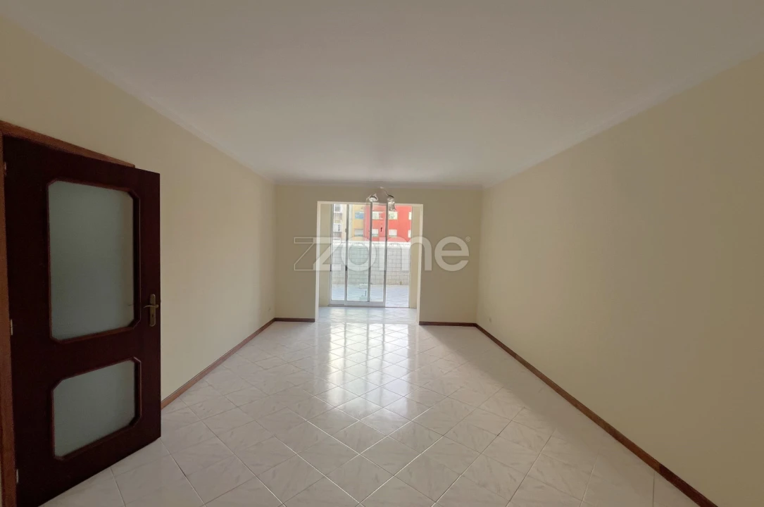 Apartamento T2 para Arrendamento em Matosinhos e Leça da Palmeira Foto 1