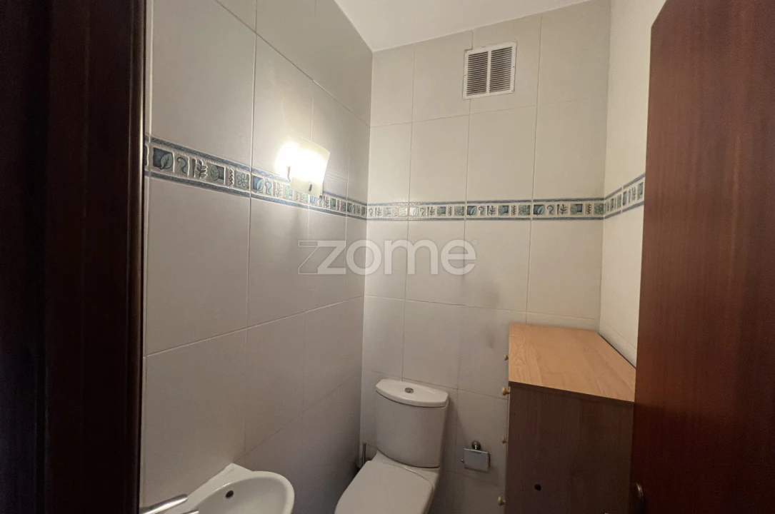 Apartamento T2 para Arrendamento em Matosinhos e Leça da Palmeira Foto 17