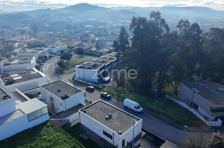 Terreno para Venda em Joane Foto 8