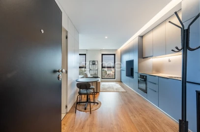 Apartamento T1 para Arrendamento em Paranhos