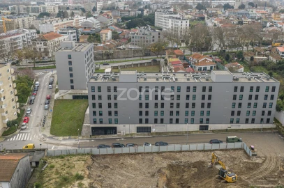 Apartamento T1 para Arrendamento em Paranhos
