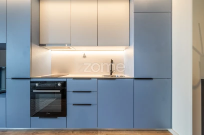 Apartamento T1 para Arrendamento em Paranhos