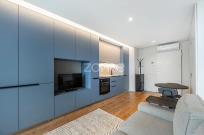 Apartamento T1 para Arrendamento em Paranhos