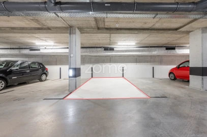 Apartamento T1 para Arrendamento em Paranhos