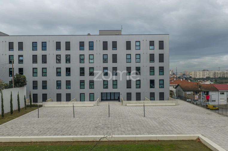Apartamento T1 para Arrendamento em Paranhos Foto 22