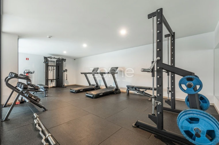Apartamento T1 para Arrendamento em Paranhos Foto 20