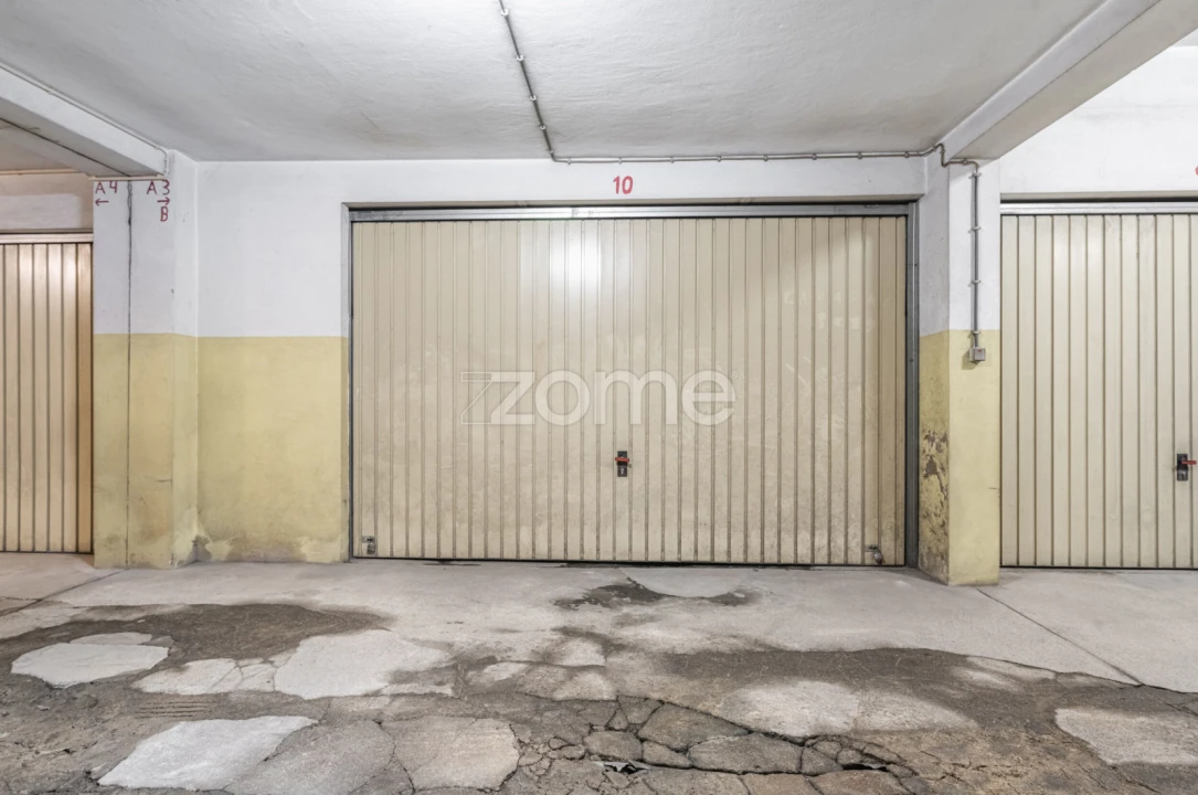 Apartamento T2 para Venda em Nogueira, Fraião e Lamaçães Foto 11