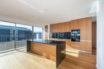 Apartamento T4 para Venda em Matosinhos e Leça da Palmeira