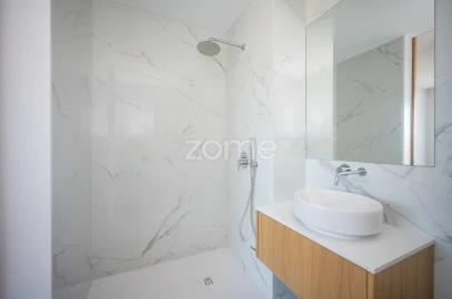 Apartamento T4 para Venda em Matosinhos e Leça da Palmeira