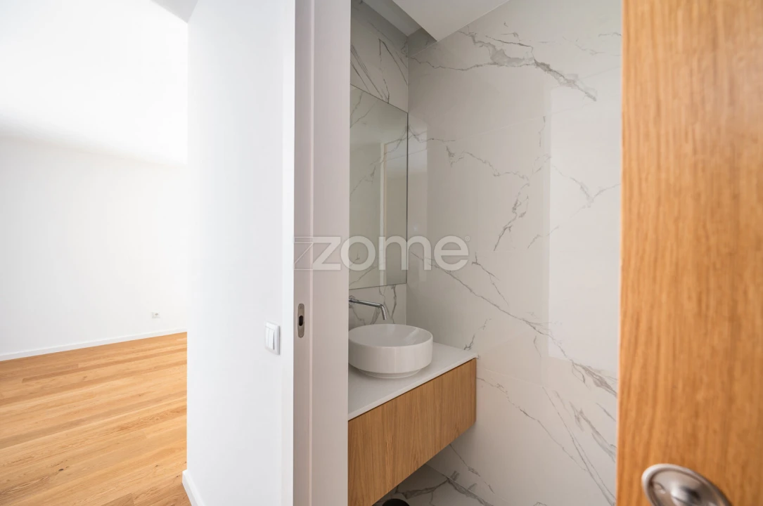 Apartamento T4 para Venda em Matosinhos e Leça da Palmeira Foto 18
