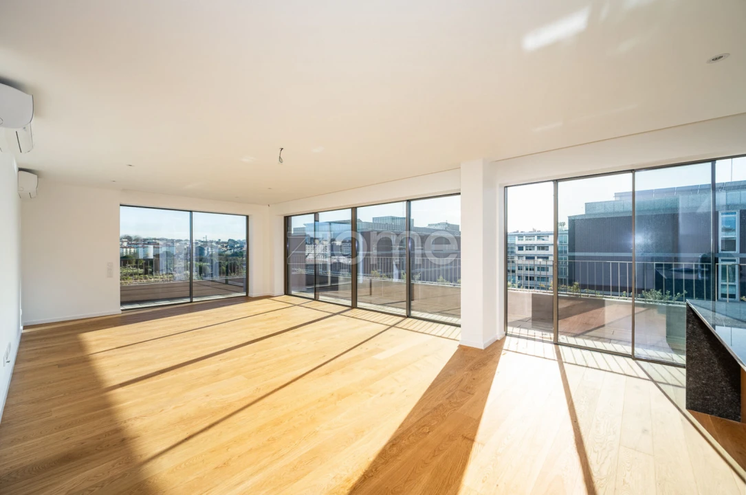 Apartamento T4 para Venda em Matosinhos e Leça da Palmeira Foto 5