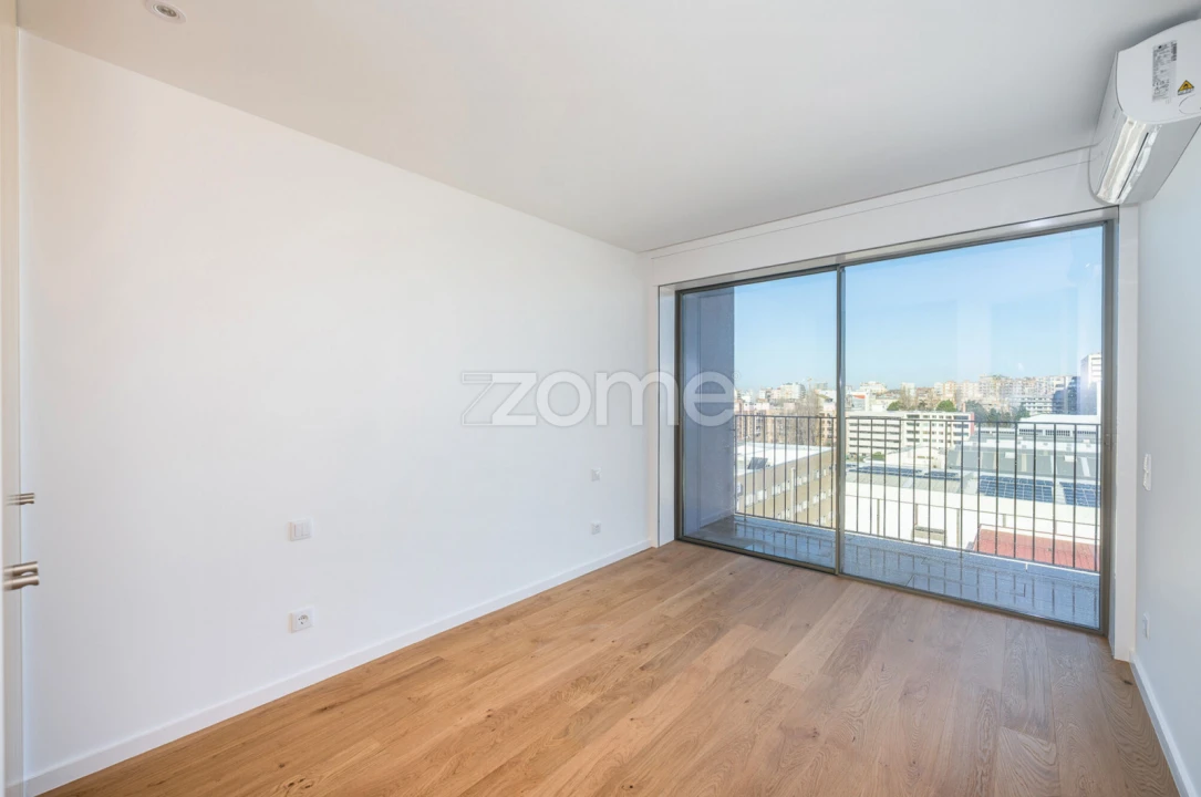 Apartamento T4 para Venda em Matosinhos e Leça da Palmeira Foto 22