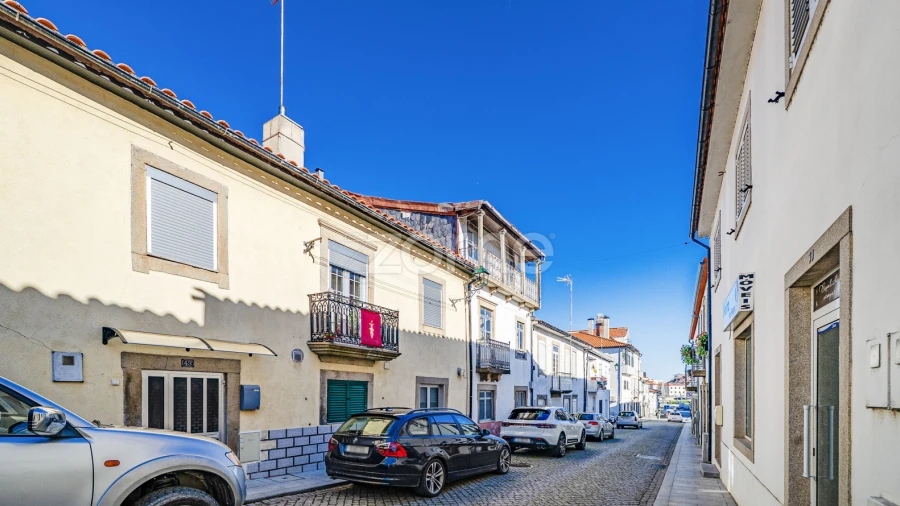 Moradia T4 para Venda em Mogadouro, Valverde, Vale de Porco e Vilar de Rei