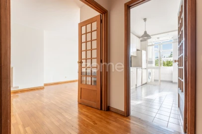 Apartamento T3 para Arrendamento em Paranhos